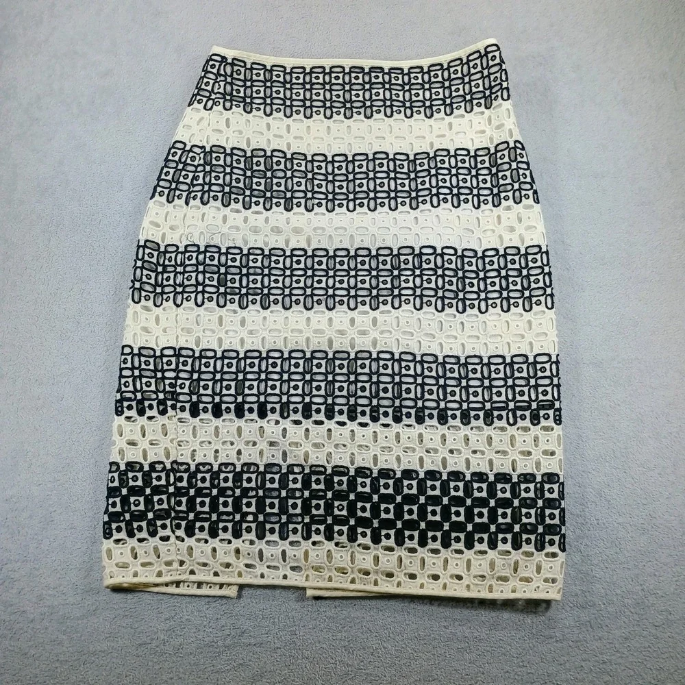 Banana Republic Womens Eyelet Pencil Skirt Black White 4 Geometric Striped